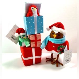 Target 2023 Wondershop Featherly Friends Stacked Presents & Spritz Crinkle Set